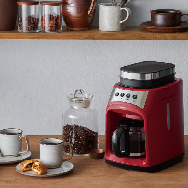 Grind & Drip Coffee Maker FIKA Procucts récolte