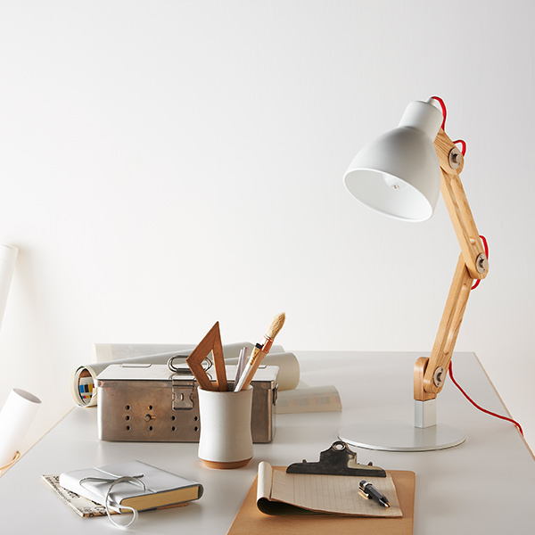 Castor Table Light | Products | Lumière